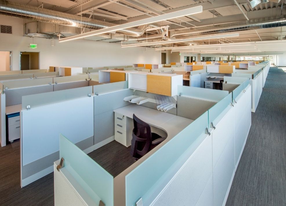 desk divider with clamps