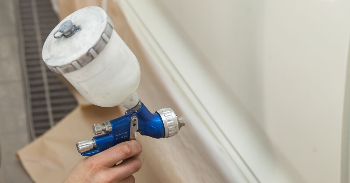 How Long Does It Take to Paint a Room With a Sprayer