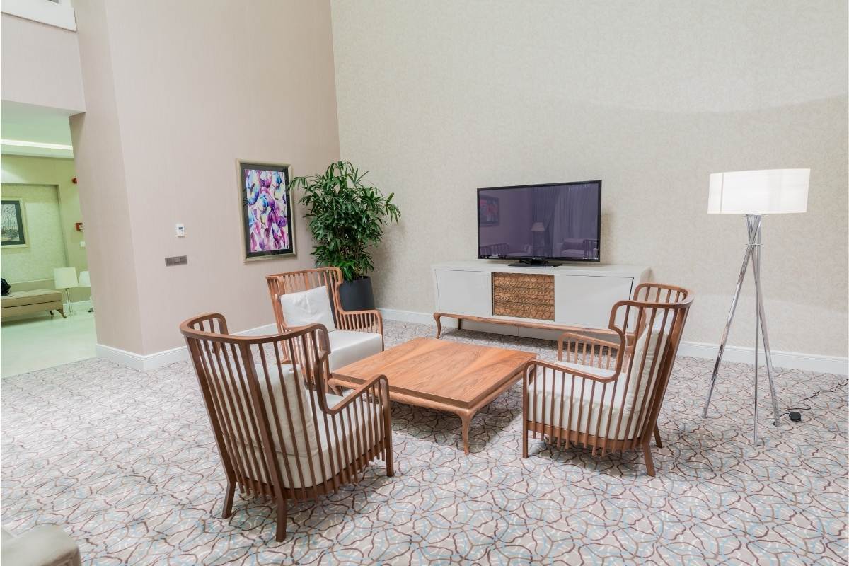 Midcentury-Modern Furniture