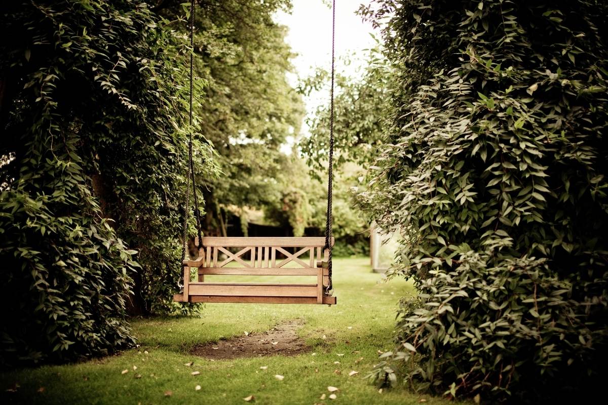 garden swing seat