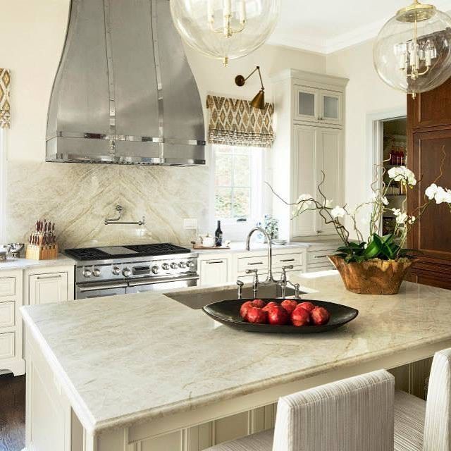 tile combination and veining of the Taj Mahal Quartzite look