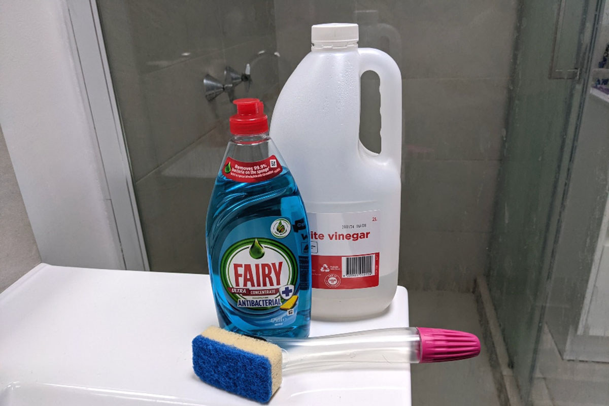 Vinegar and Dishwashing Liquid