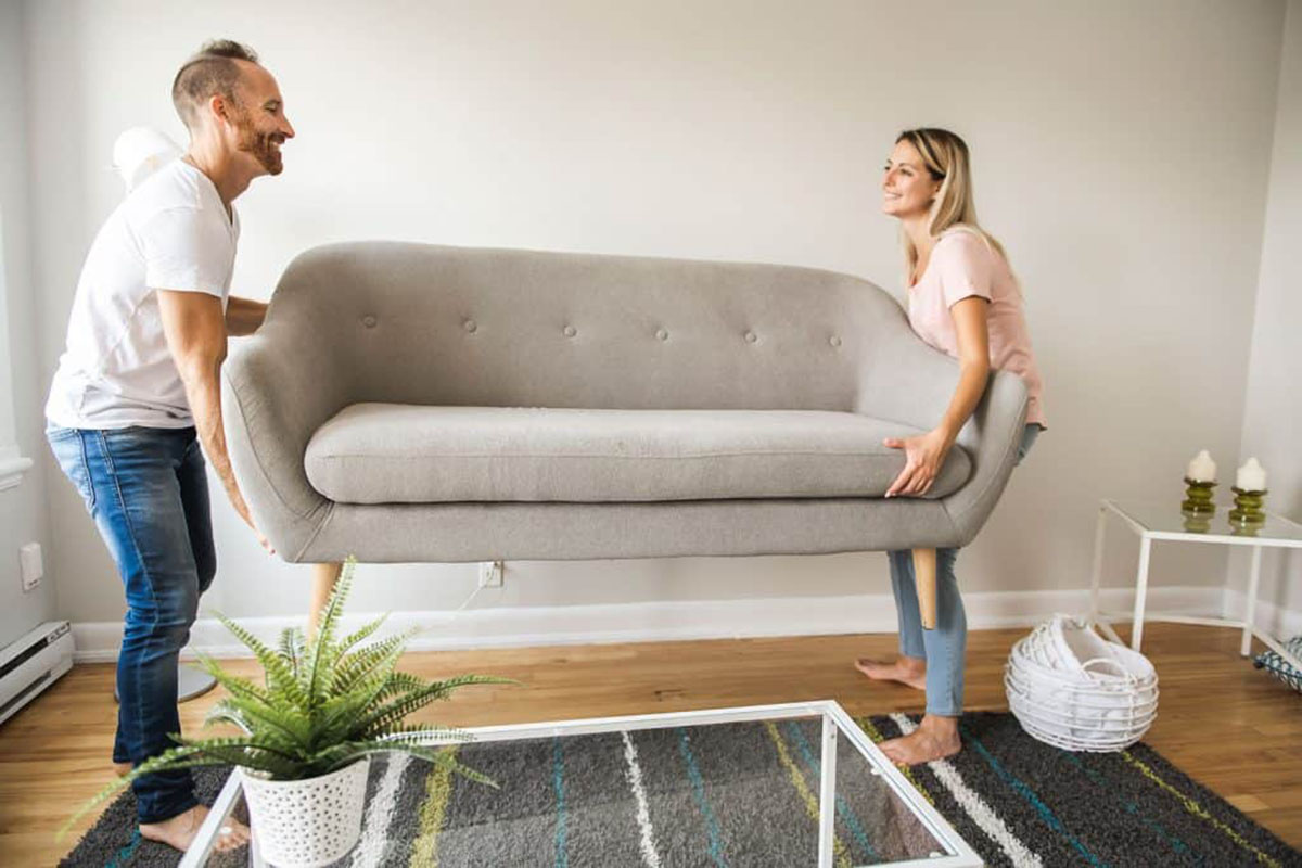 What is the average weight of a regular sofa